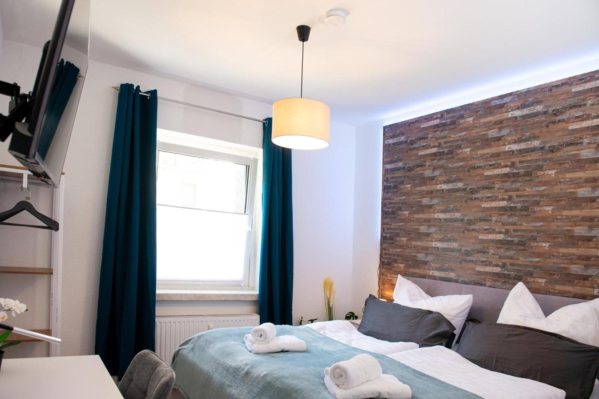 Savor Appartement 5 Personen 2 Schlafzimmer Babybett Netflix Balkon Zentrum بوتسن المظهر الخارجي الصورة